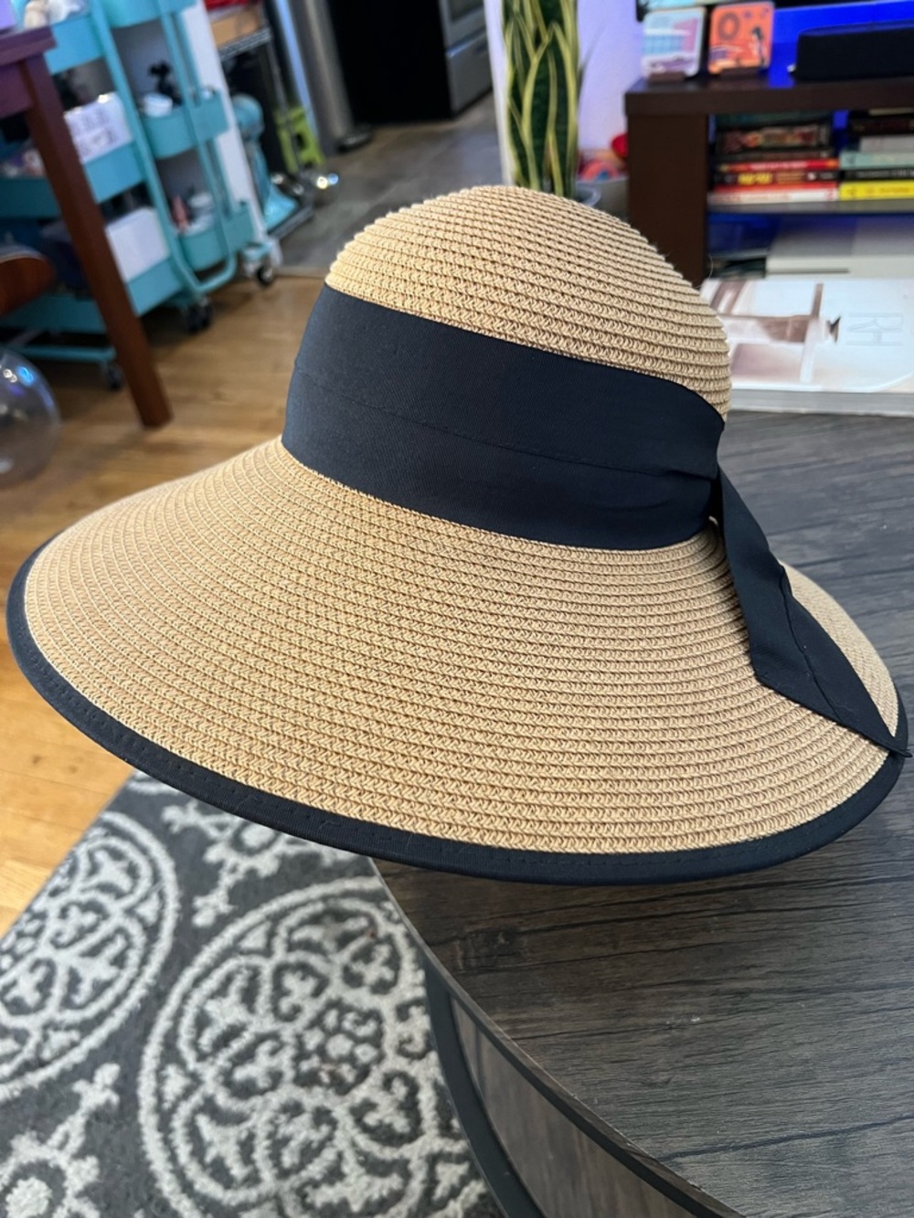 Wide Brim Sun Hat 👒☀️ - Picture 4 of 5